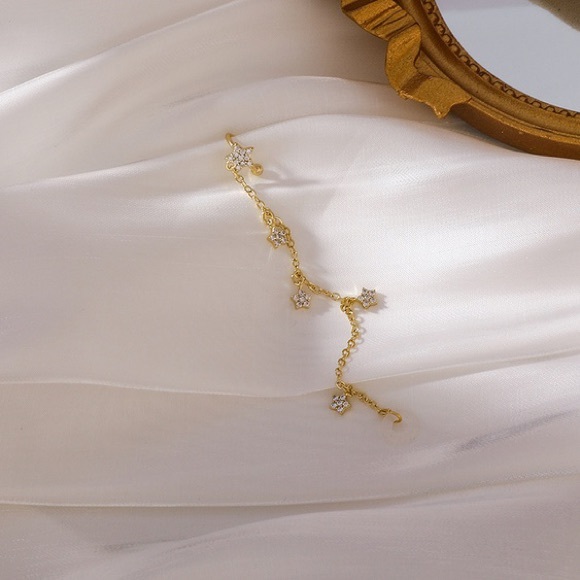 Gold AirPod holders - Picture 4 of 4